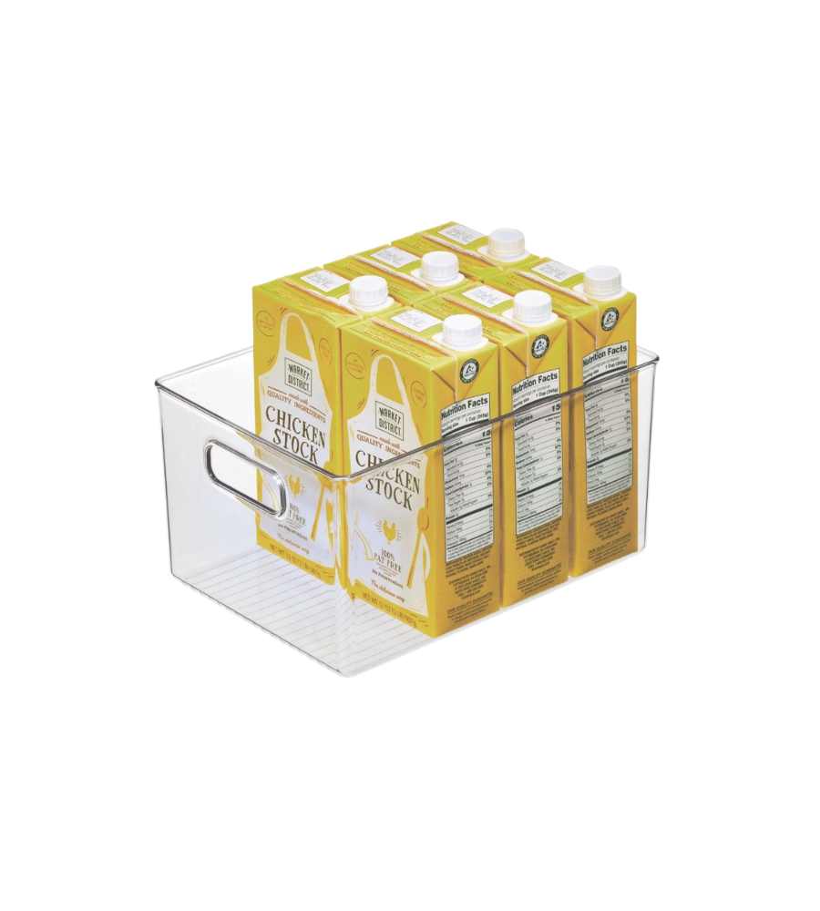 Plastikbox mit sechs gelben „Chicken Stock“-Kartons, strukturiert angeordnet.