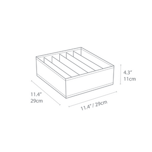 Strichzeichnung des Bigso SOFT Organizer Grau - 6 Fächer breit, einer rechteckigen Box mit fünf Fächern, die 11,4" (29 cm) breit/lang und 4,3" (11 cm) hoch ist - ideal als Aufbewahrungsbox Unterwäsche.